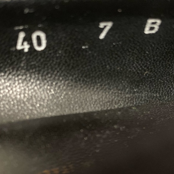 Salvatore Ferragamo Blue Heels , Size 7 - Picture 9 of 9